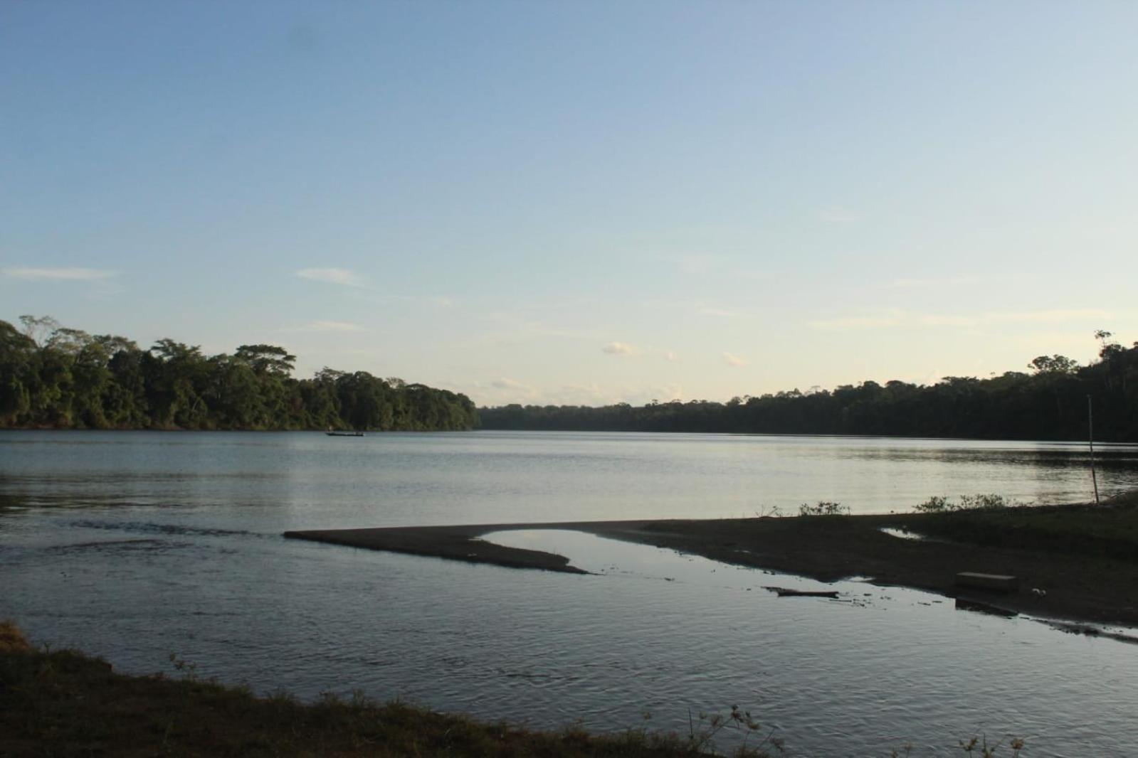Valencia Lake Lodge Puerto Maldonado Eksteriør bilde