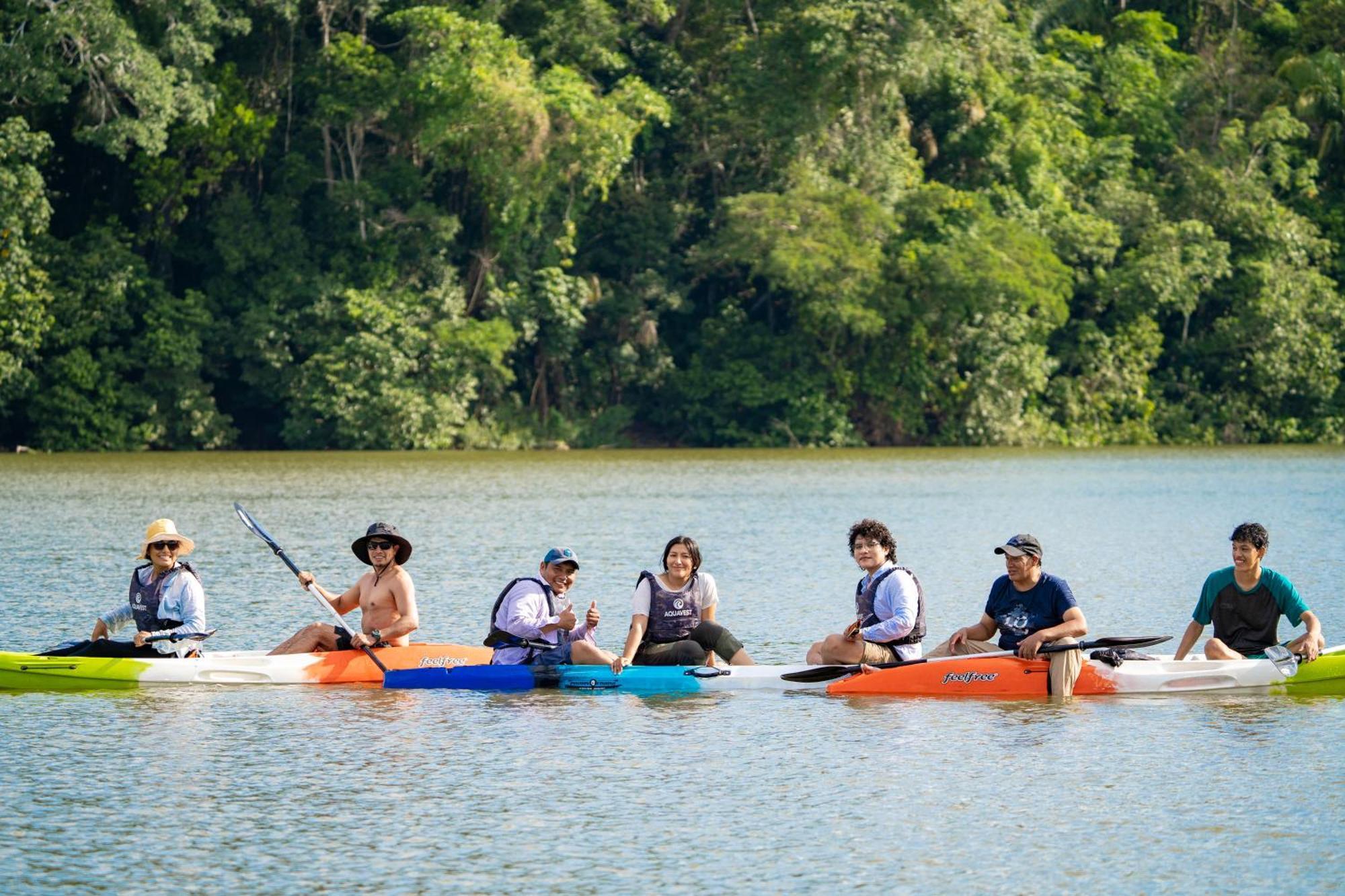 Valencia Lake Lodge Puerto Maldonado Eksteriør bilde